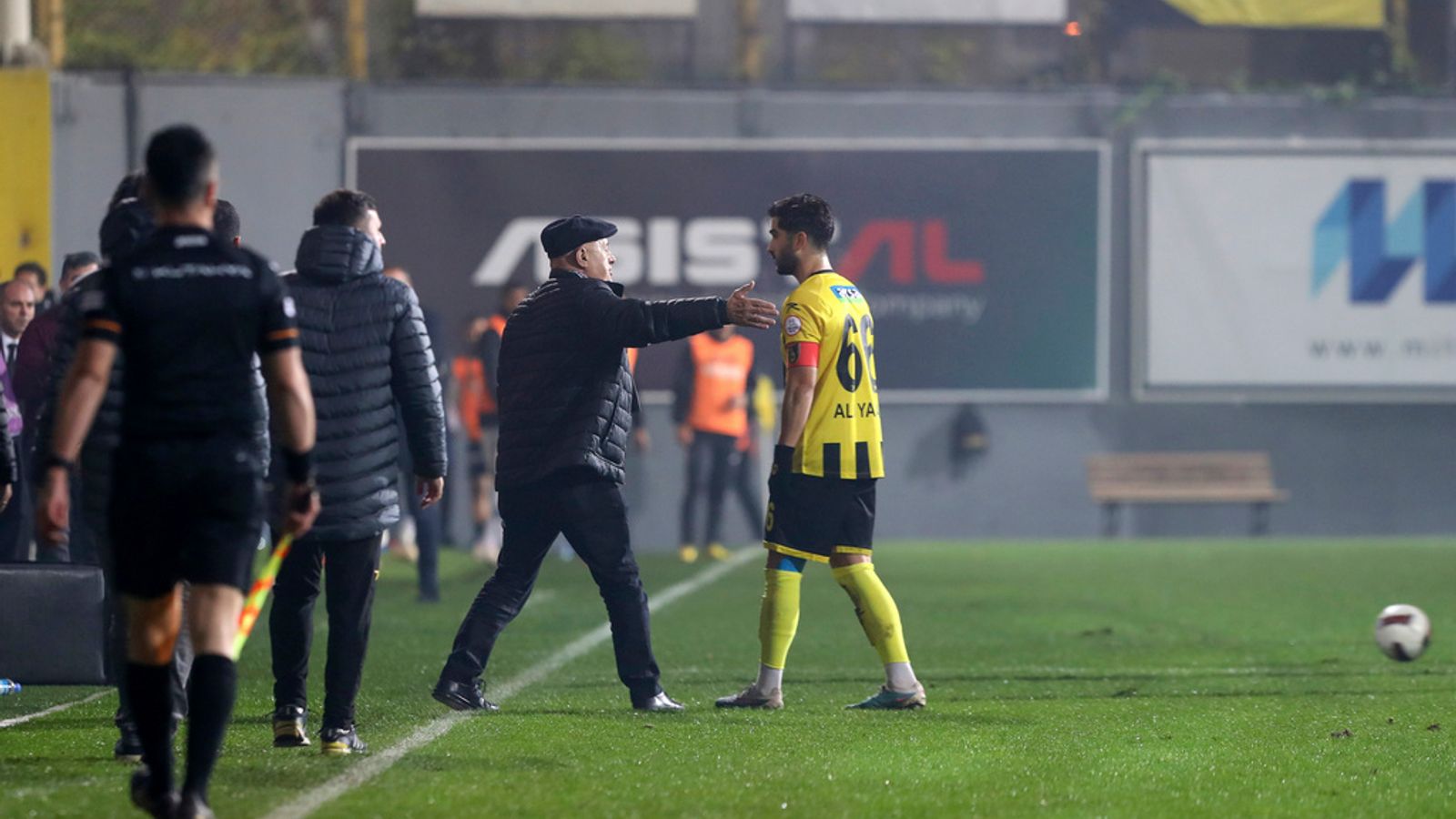 Turkish side Istanbulspor leaves pitch after not being awarded a penalty - eight days after referee was punched in the face - Sky News
