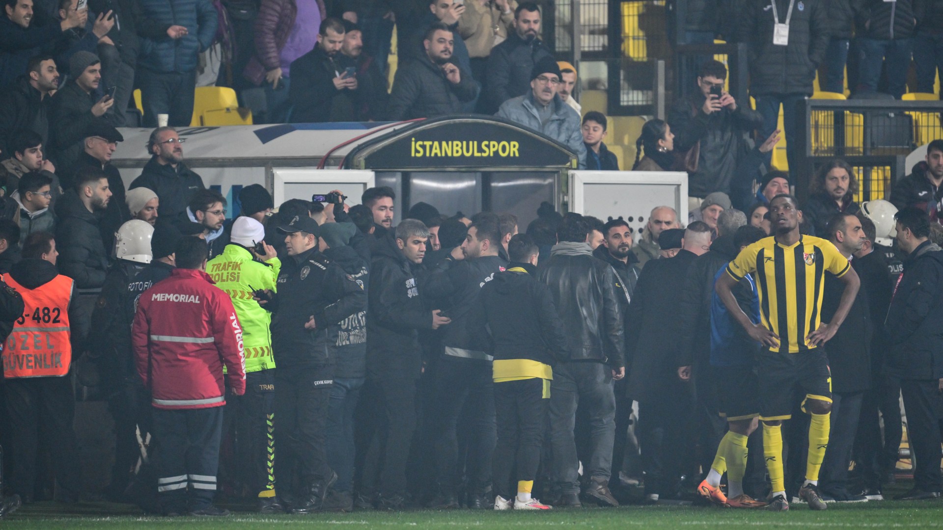 Club president storms pitch and takes team off in protest in more chaotic scenes at Turkish match... - talkSPORT