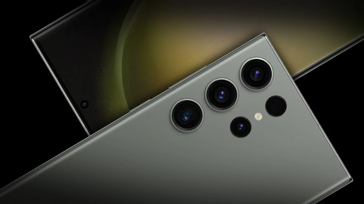 Samsung Galaxy S24 Pazarlama Materyali Ortaya Çıktı: Dörtlü Telefoto Yalan Olabilir!