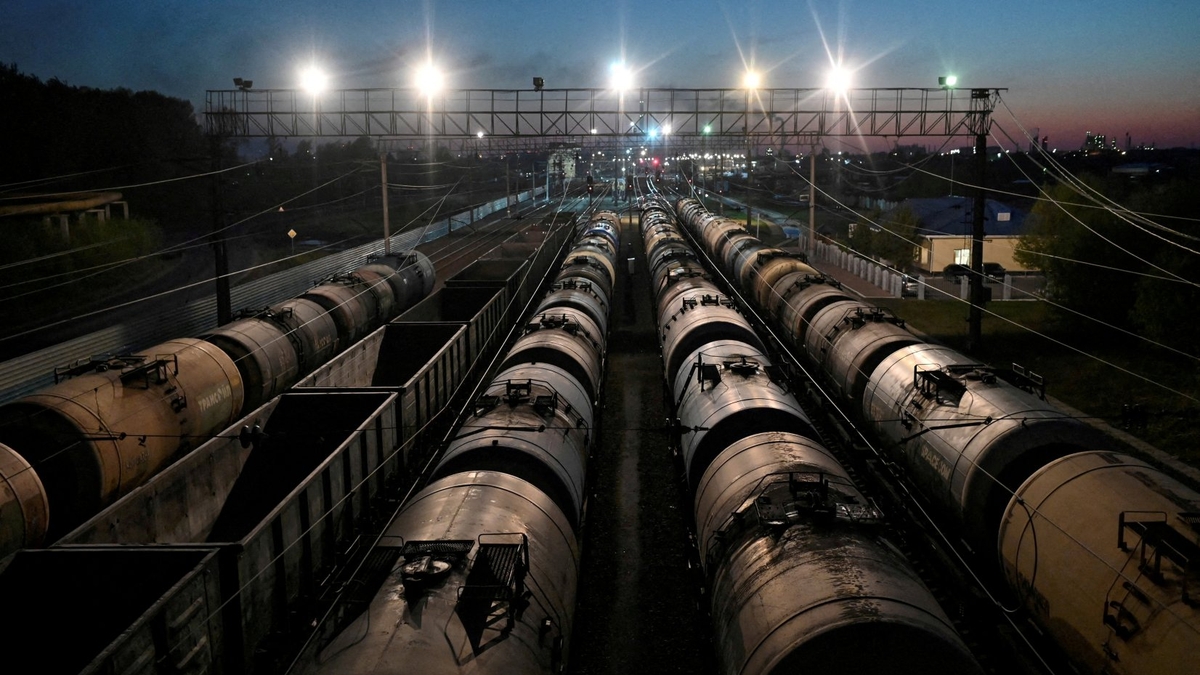 Türkiye's Strategic Move: Savings with Discounted Russian Oil - BNN Breaking