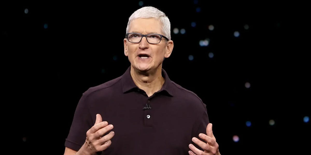 Apple needs to play catch up in AI to Google, OpenAI – Business Insider