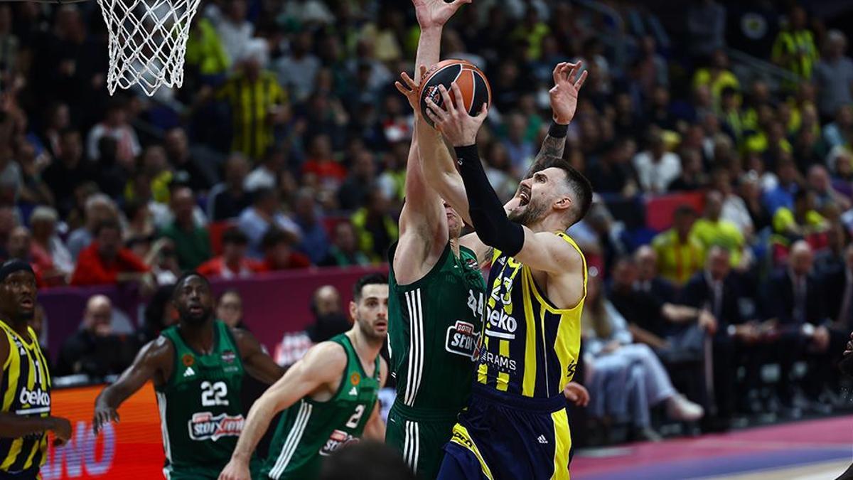 (ÖZET) Fenerbahçe Beko - Panathinaikos | İlk finalist Ergin Ataman'lı PAO - Basketbol Haberleri - Spor - Fanatik