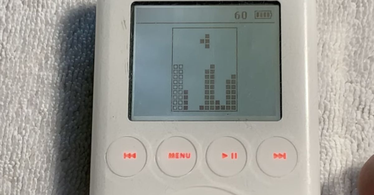 This iPod prototype was hiding Apple’s unreleased Tetris clone – The Verge