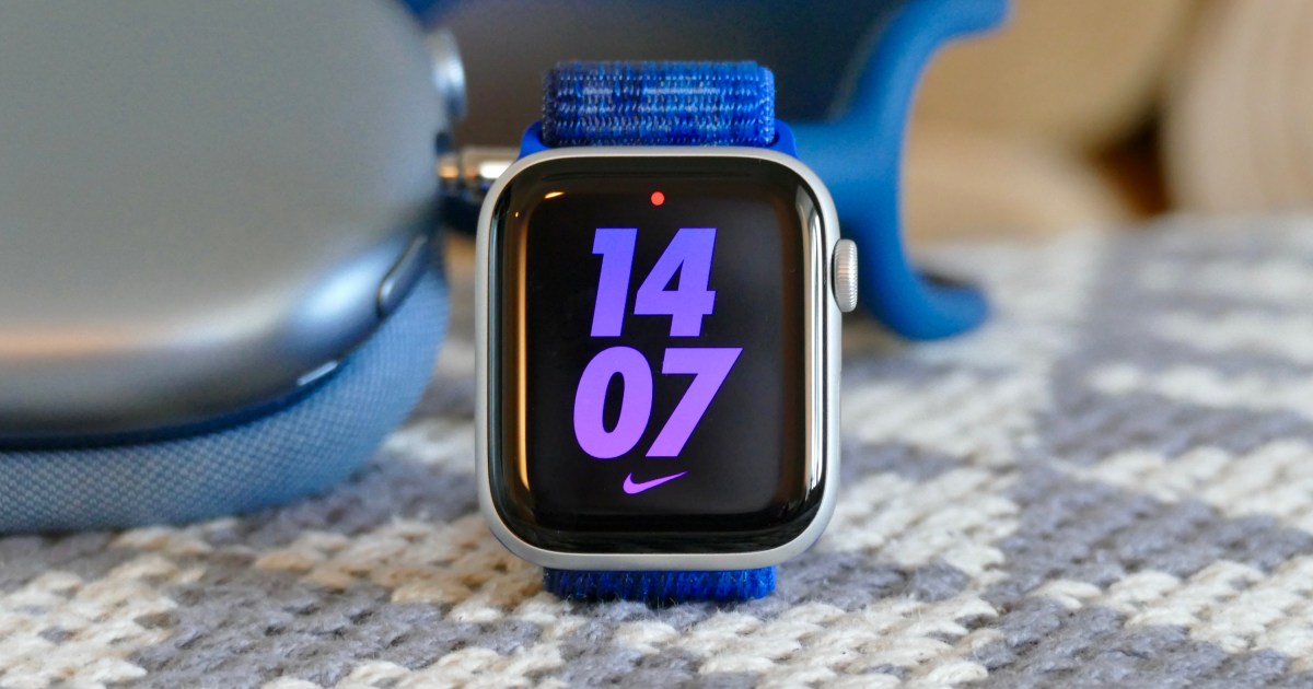Wow! Walmart just dropped the price of this Apple Watch to $189 - Digital Trends