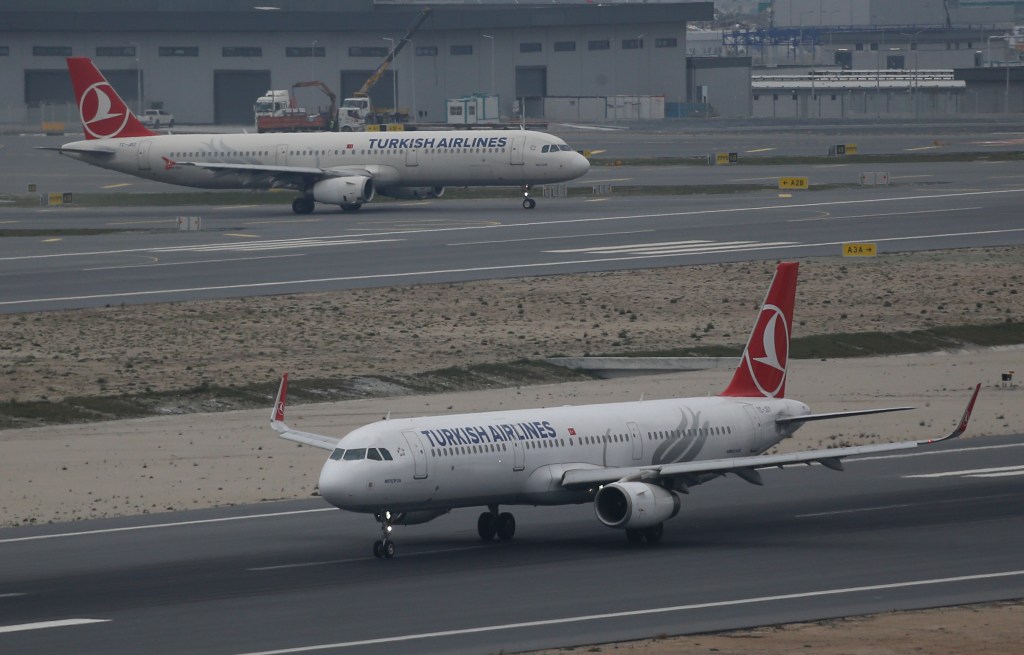 Longest-ever flight from DIA takes off Tuesday for Istanbul - The Denver Post