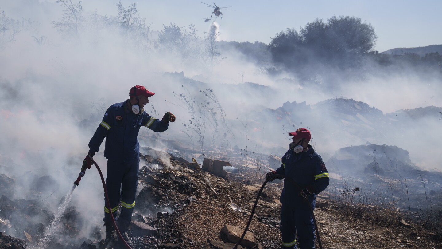 Summer wildfires plague Greece and Turkey. The worst ones have been contained - The Associated Press